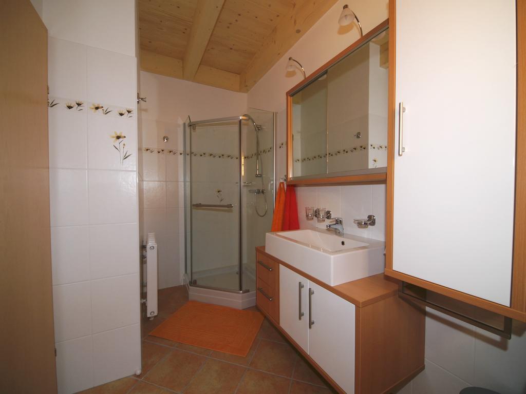 Mathiasl Wellness-Ferienhaeuser Bodensdorf Oda fotoğraf
