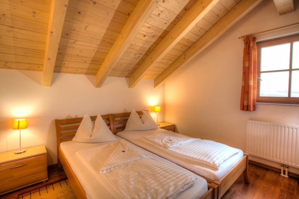 Mathiasl Wellness-Ferienhaeuser Bodensdorf Dış mekan fotoğraf