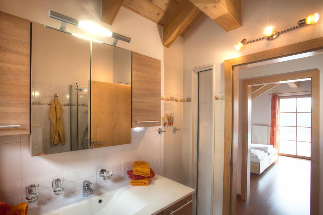 Mathiasl Wellness-Ferienhaeuser Bodensdorf Dış mekan fotoğraf
