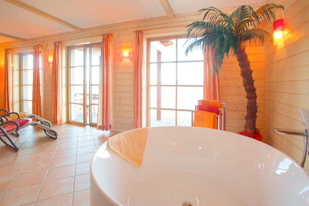 Mathiasl Wellness-Ferienhaeuser Bodensdorf Dış mekan fotoğraf